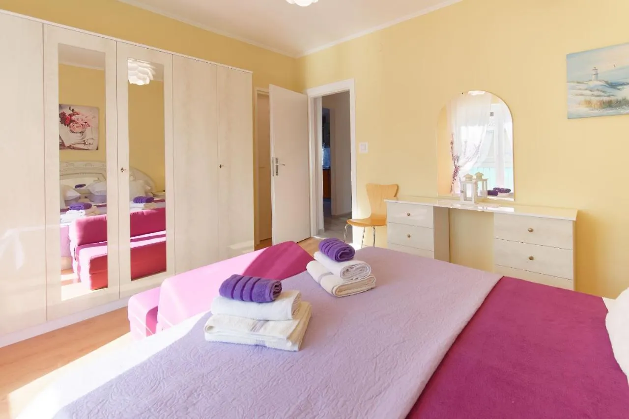 Apartments Grassi By Rent Istria Umag